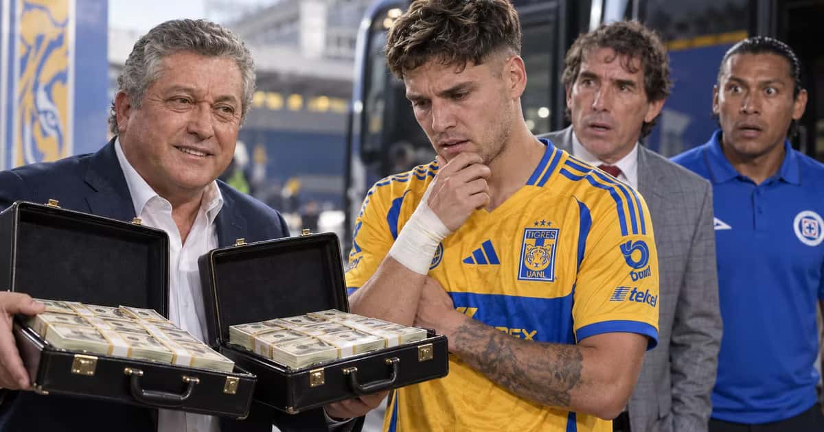Emiliano Gómez vuelve a estar en el mercado y Tigres negocia con Puebla para quedarse con el atacante uruguayo.