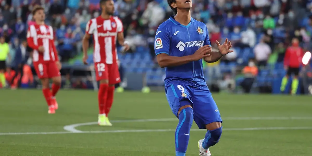 A pesar de que se le ha vinculado con Chivas tras su poca participación en el Getafe, Macías no estaría dispuesto a volver al Guadalajara.