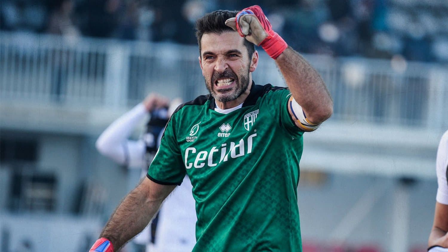 Al América le hace falta un bombazo de la talla de Gignac, por lo que si quisiera traer a Buffon tendría que ofrecerle un salario apróximado de 1,7 MDD.