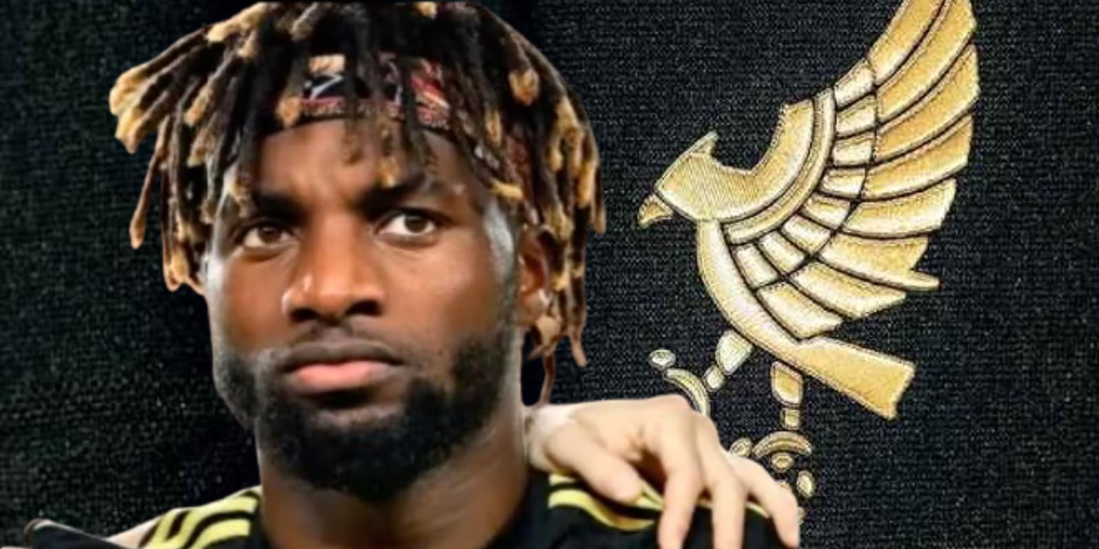 Allan Saint Maximin junto al jersey del Tri / FOTO KERY RUIZ