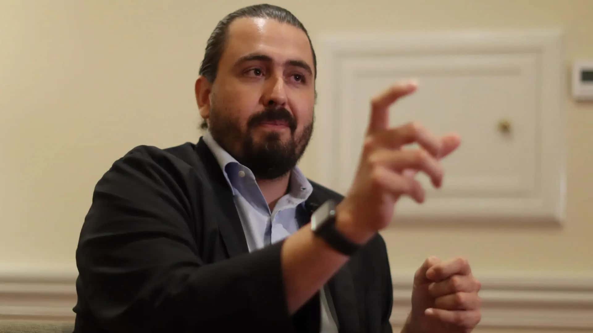 Amaury Vergara (Foto: Hola News)