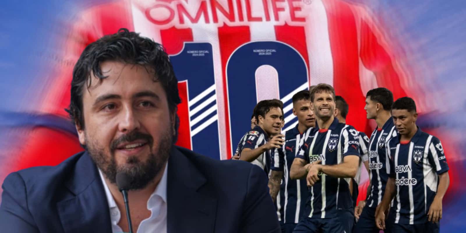 Amaury Vergara junto a futbolistas de Rayados / FOTO EL INFORMADOR