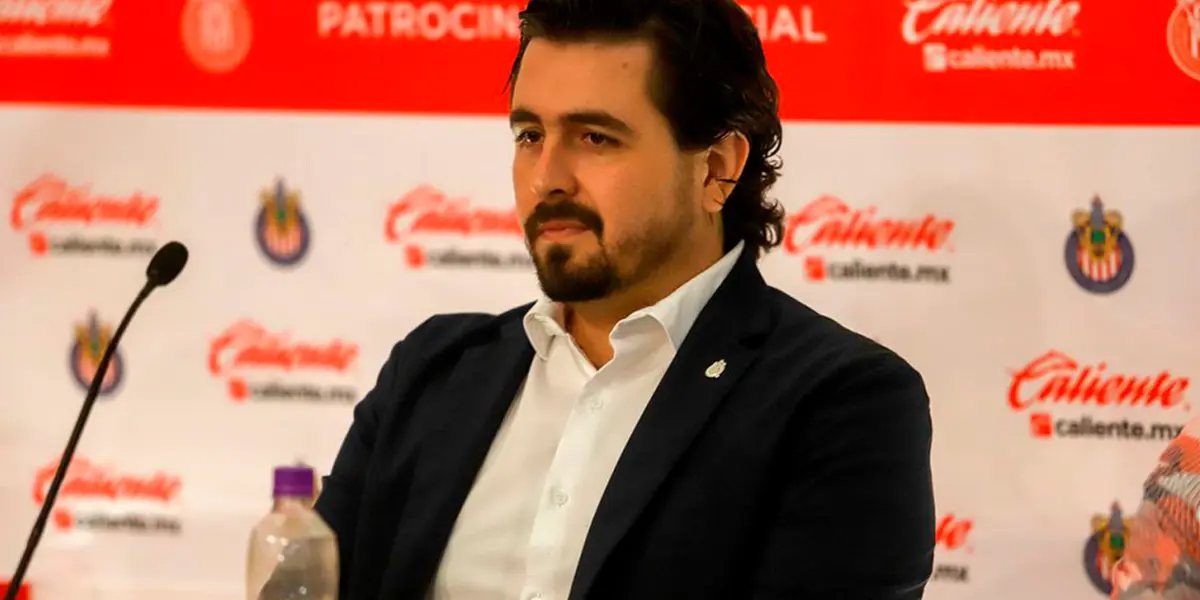 Amaury Vergara tomaría la decisión de vender a una de sus grandes figuras y sólo así llevaría refuerzos a Chivas.