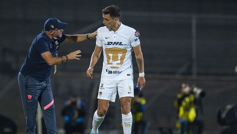 Andrés Lillini manda un mensaje a sus jugadores previo al partido de ida de la Concachampions.