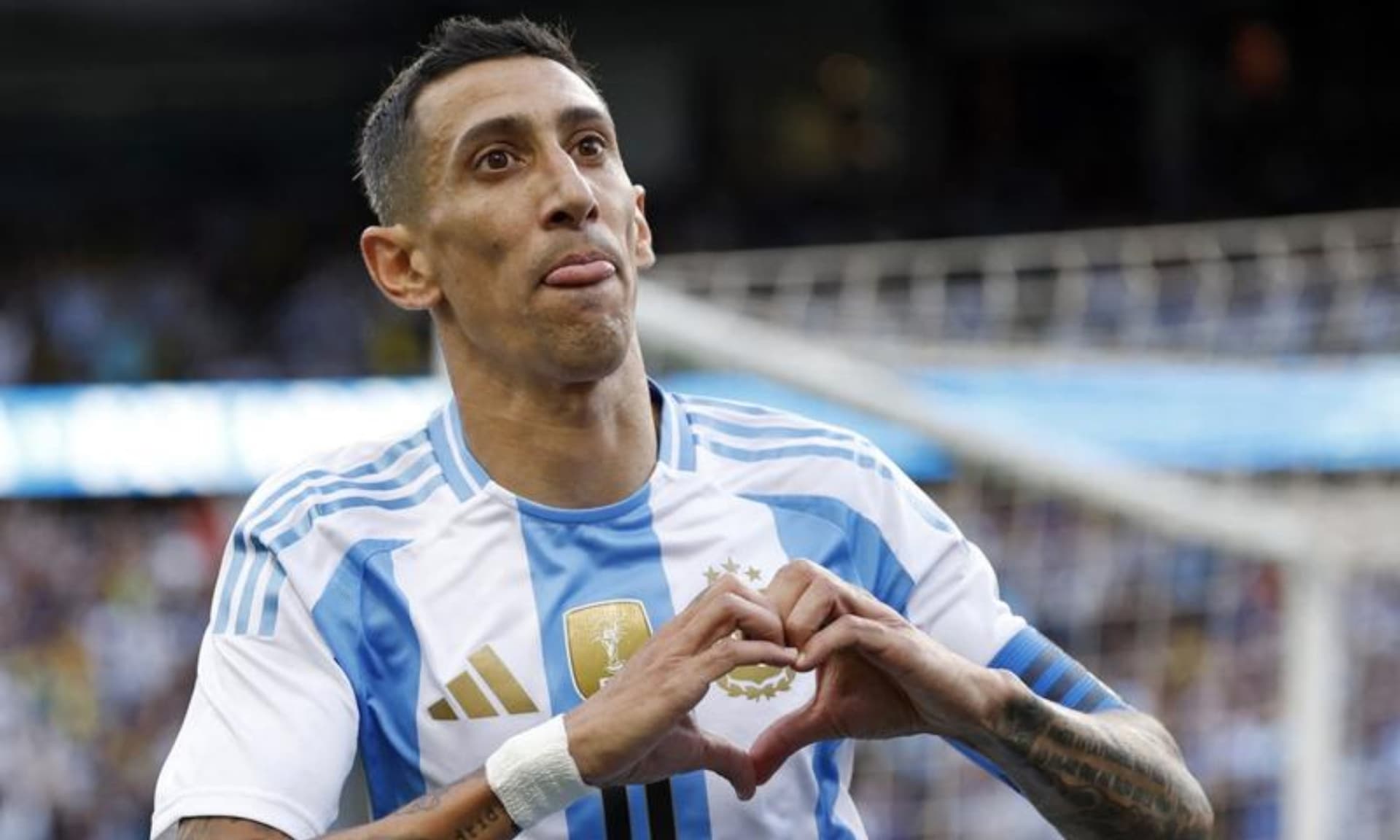 Ángel Di María festeja un gol con la selección nacional de Argentina (Fuente: Excelsior)