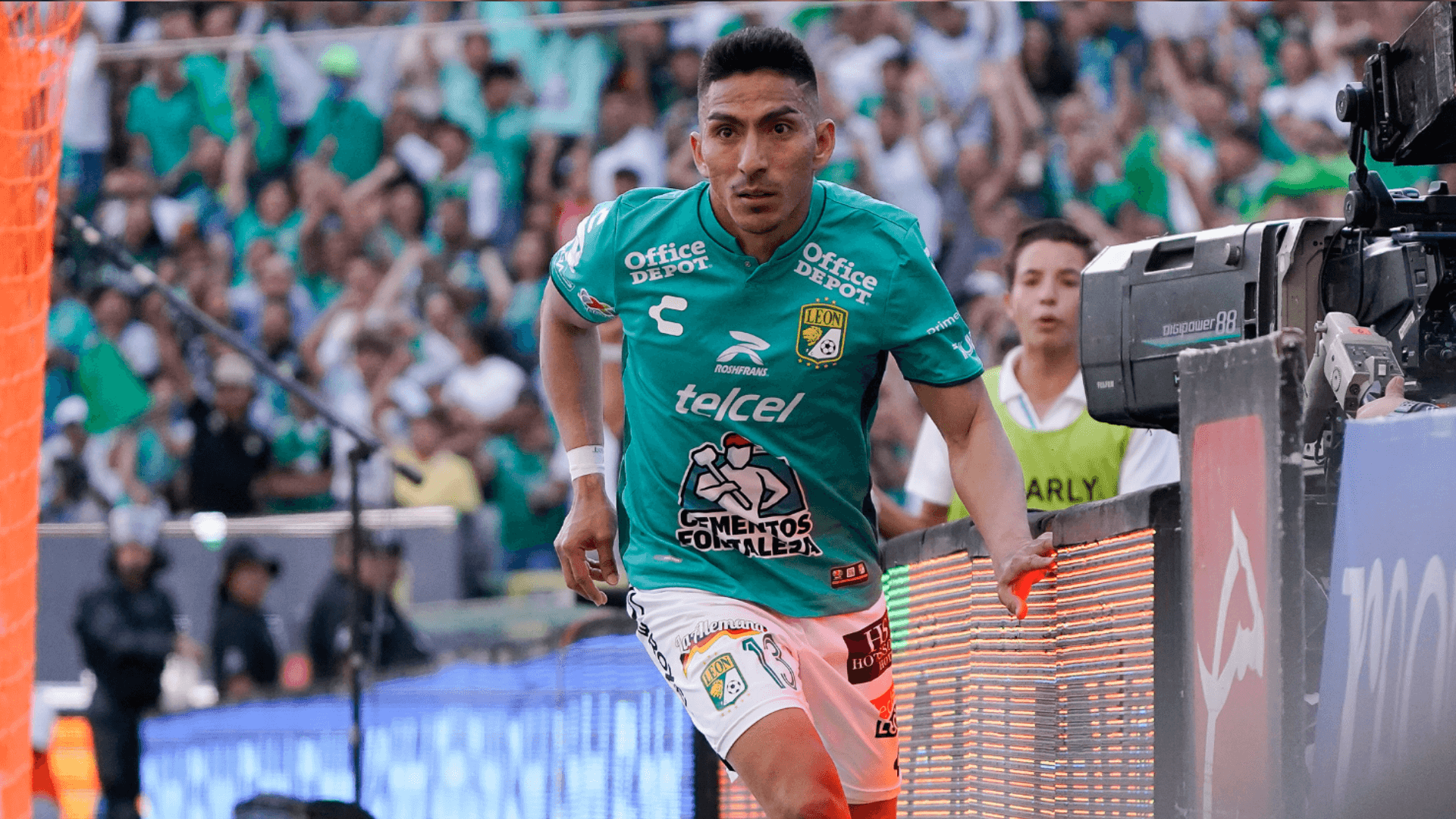 Ángel Mena en León FC | Foto: @LigaBBVAMX