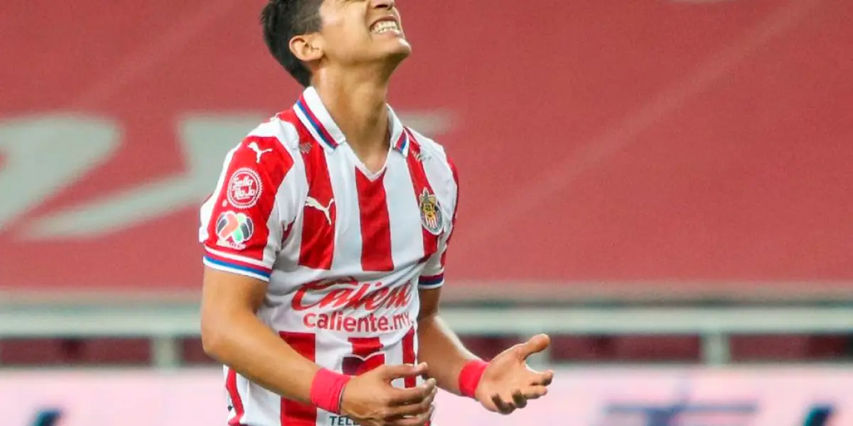 Ángel Zaldívar es uno más de los futbolistas que se dedican a enviar saludos en una plataforma.