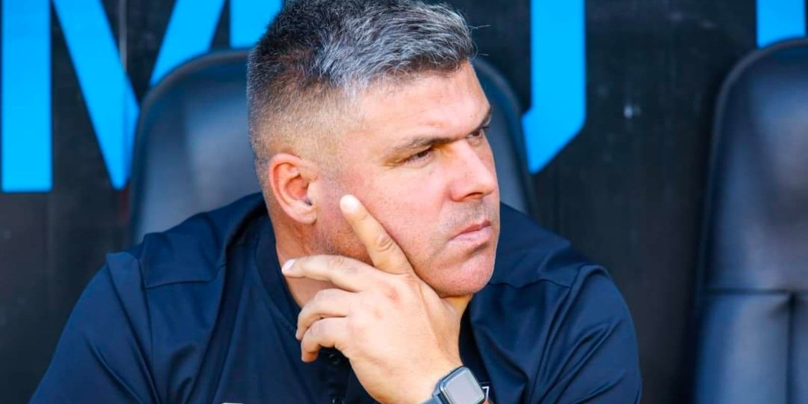 Apenas inició el torneo y el DT de Gallos Blancos ya habla sobre su continuidad con el club.