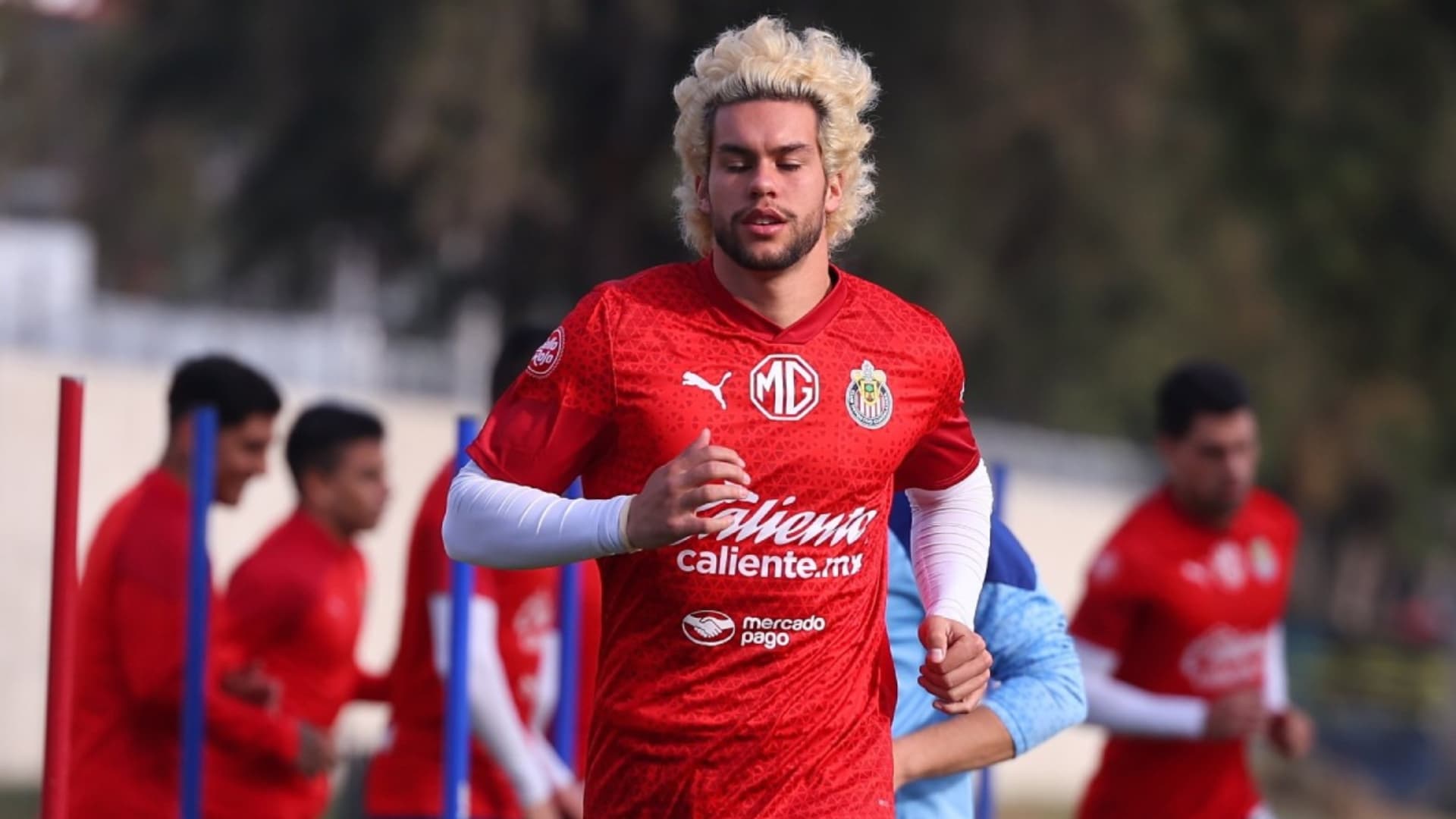 Cade Cowell podría salir de las Chivas pero mantenerse en la Liga MX | Foto: Mediotiempo