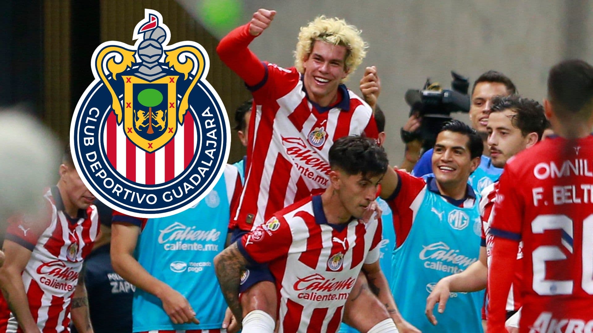 Cade Cowell y Víctor Guzmán / Foto: Getty Images