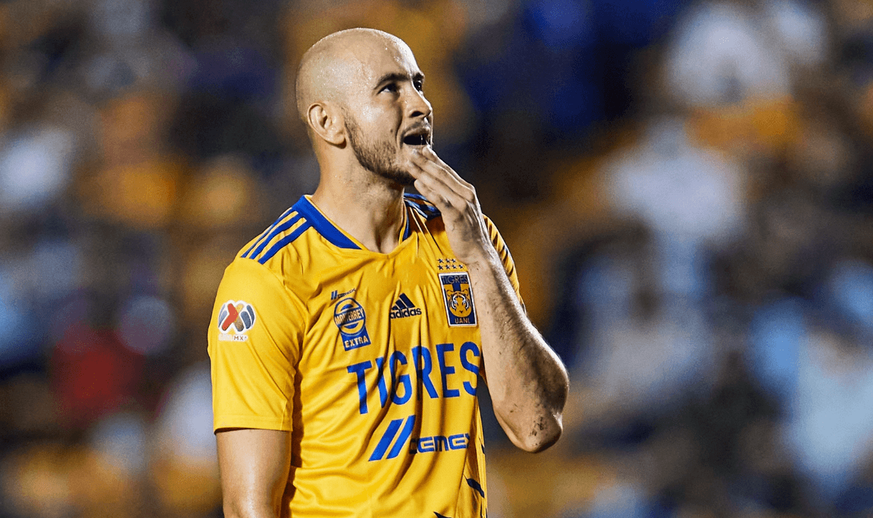 Carlos González se metió solo en la polémica y ahora ya le tendrían su reemplazo