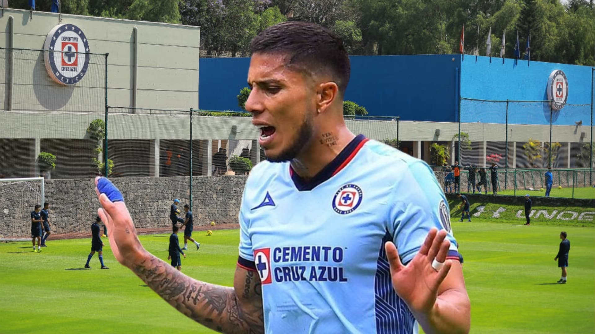 Carlos Salcedo con Cruz Azul / Foto: Imago7