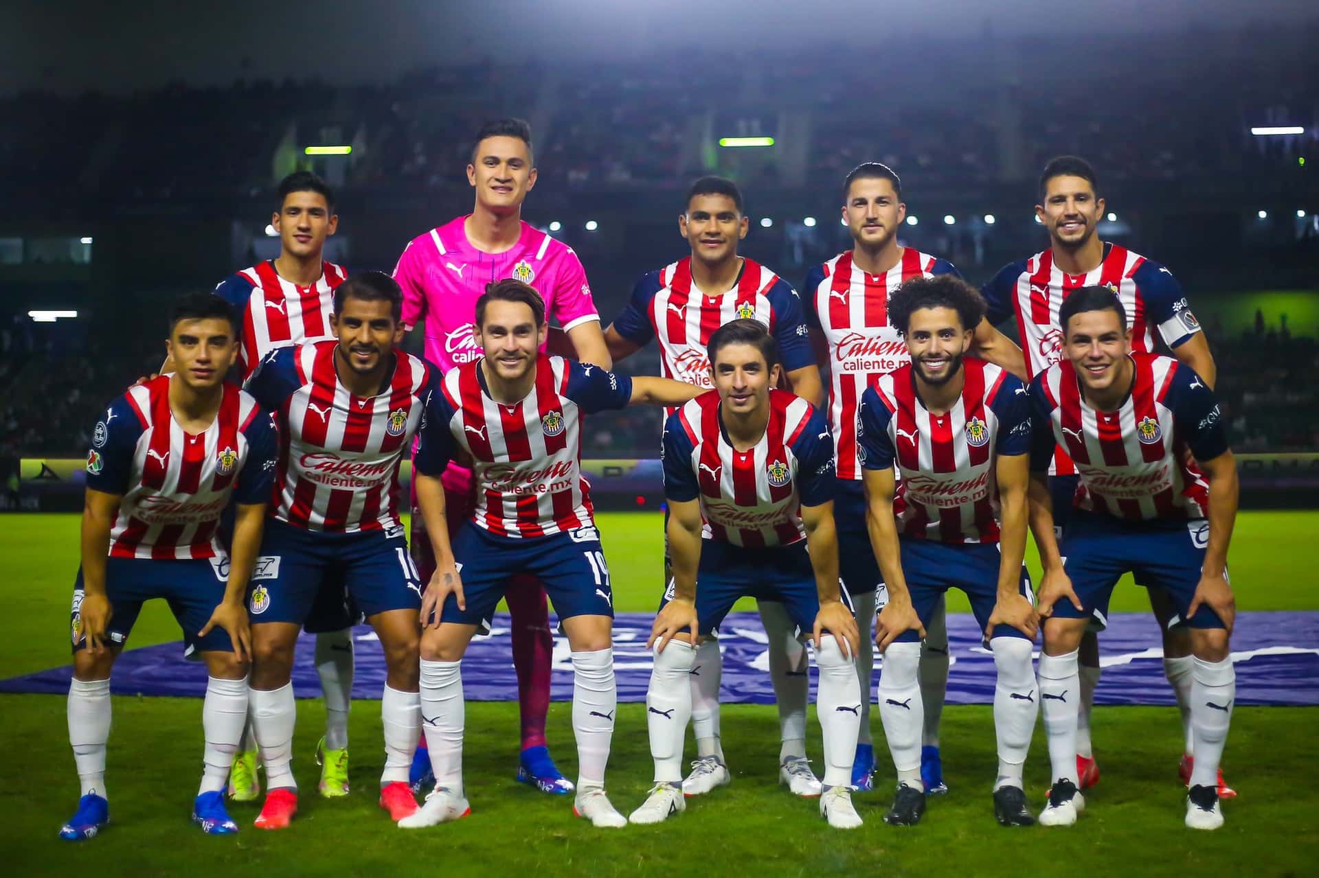 Chivas continúa su planeación de cara al siguiente torneo, y estos tres jugadores serían opción para llegar al Rebaño.