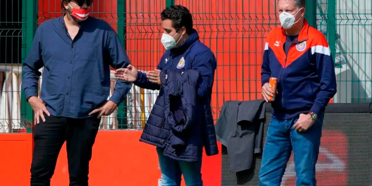 Chivas podría buscar incorporar a Jaime Lozano como técnico del primer equipo.