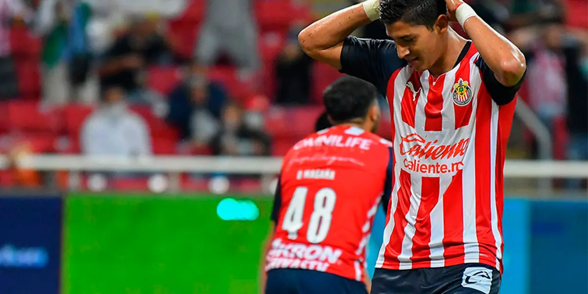 Chivas podría recuperar a Luis Puente luego de una larga lesión.