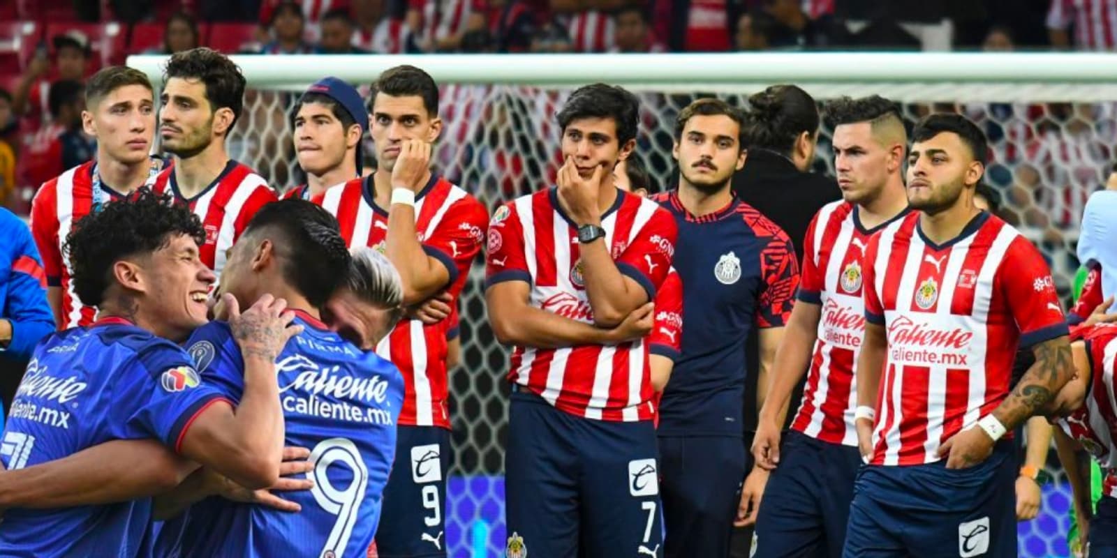 Chivas se duerme y Cruz Azul le arrebata por sorpresa su 4to fichaje