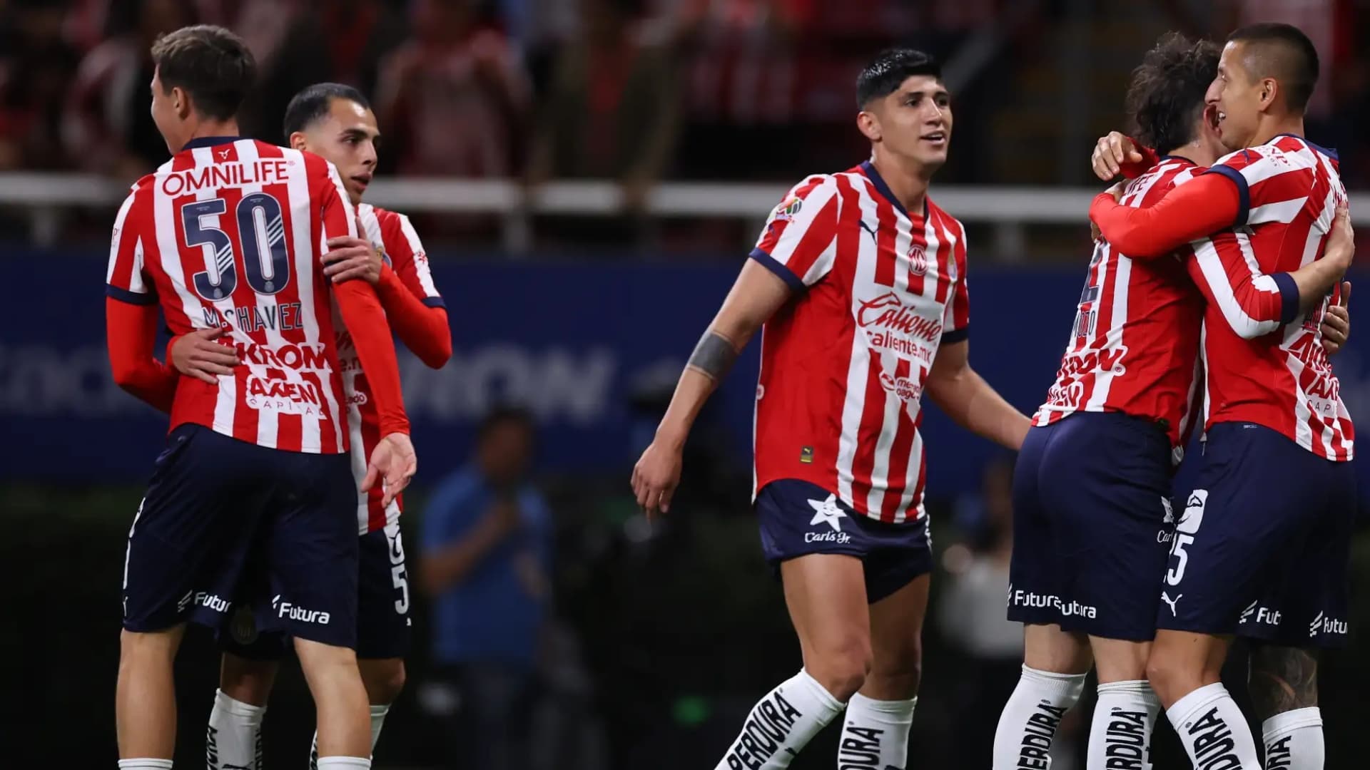 Chivas venció a Tijuana pero a un precio muy caro | Foto: Getty Images