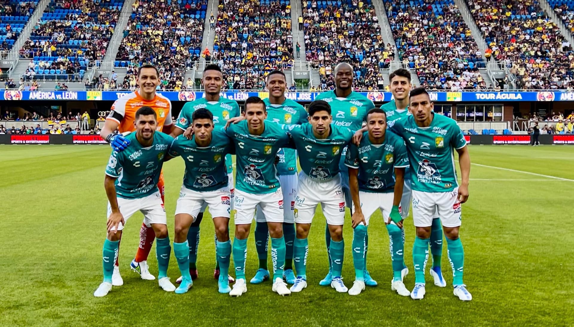 Continúa lesionado y no hay reportes de cuando pueda regresar