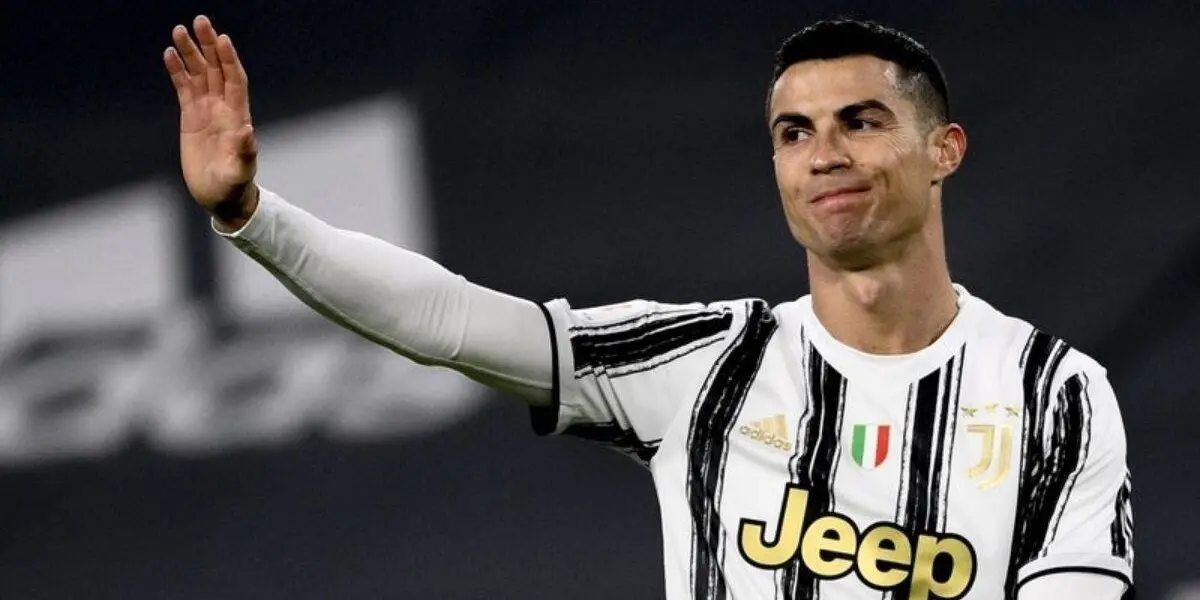 Cristiano Ronaldo tuvo ciertos problemas en la Juventus que lo obligaron a realizar una salida forzada de esta prestigiosa institución. Lamentablemente, el club de Turín no pudo retener al luso, luego de múltiples reuniones para hacerlo cambiar de opinión.