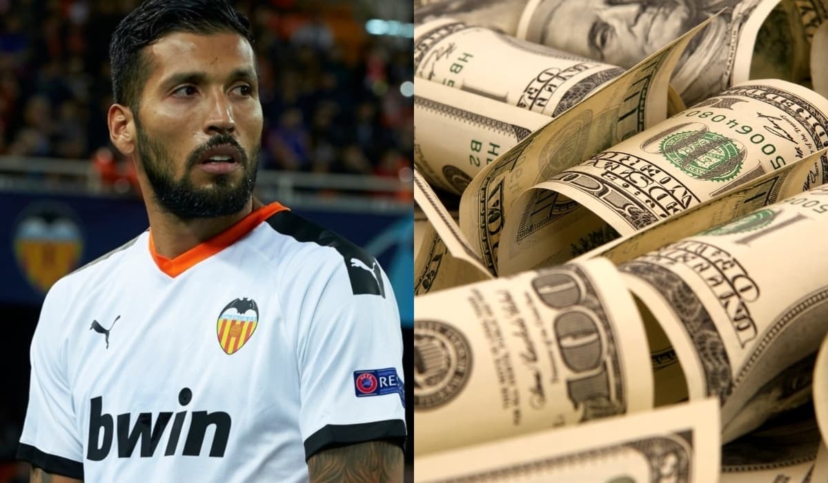 Cruz Azul podría adquirir el pase de Ezequiel Garay a costo cero, pero su salario sería uno de los mas elevados de la Liga MX.