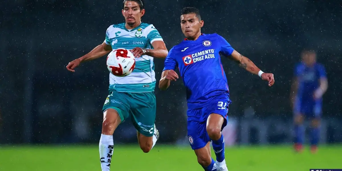 Cruz Azul vs. Santos Laguna se jugará por la segunda fecha de la Liga MX y significará un gran desafío para ambos equipos. Pero por un motivo sorprendente, este encuentro podría no ser televisado. Descubre la explicación para este extraño suceso.
