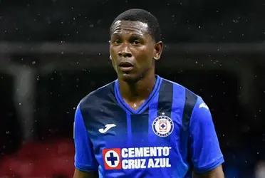 Cruz Azul y el desastre que significó el fichaje de Bryan Angulo.