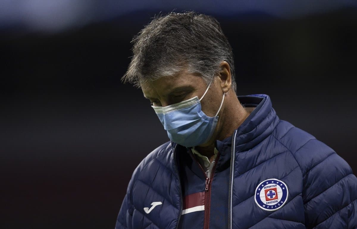 Cruz Azul ya cuenta con el DT que reemplazará a Robert Siboldi.