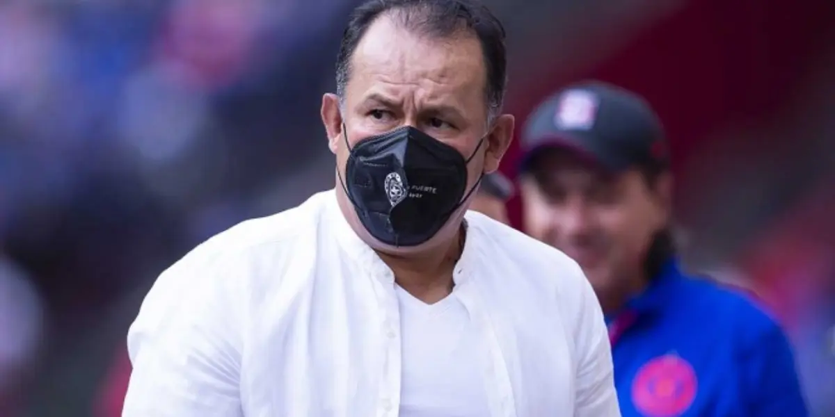 Cruz Azul ya tendría al nuevo entrenador para borrar a Juan Reynoso, sin embargo, es más ratonero que el DT peruano