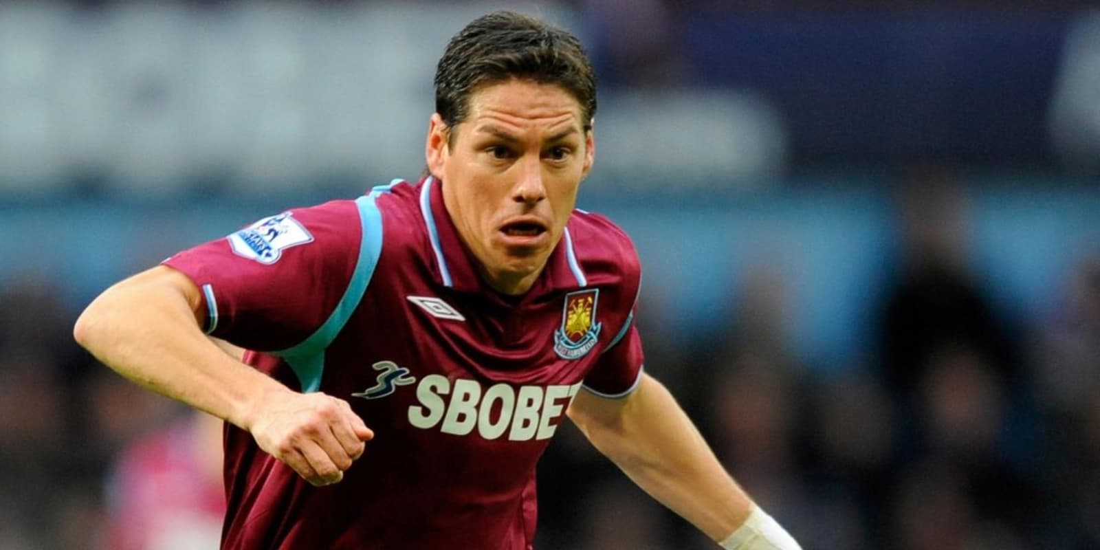 De ser el 1er mexicano en llegar al West Ham, así se gana la vida Guille Franco