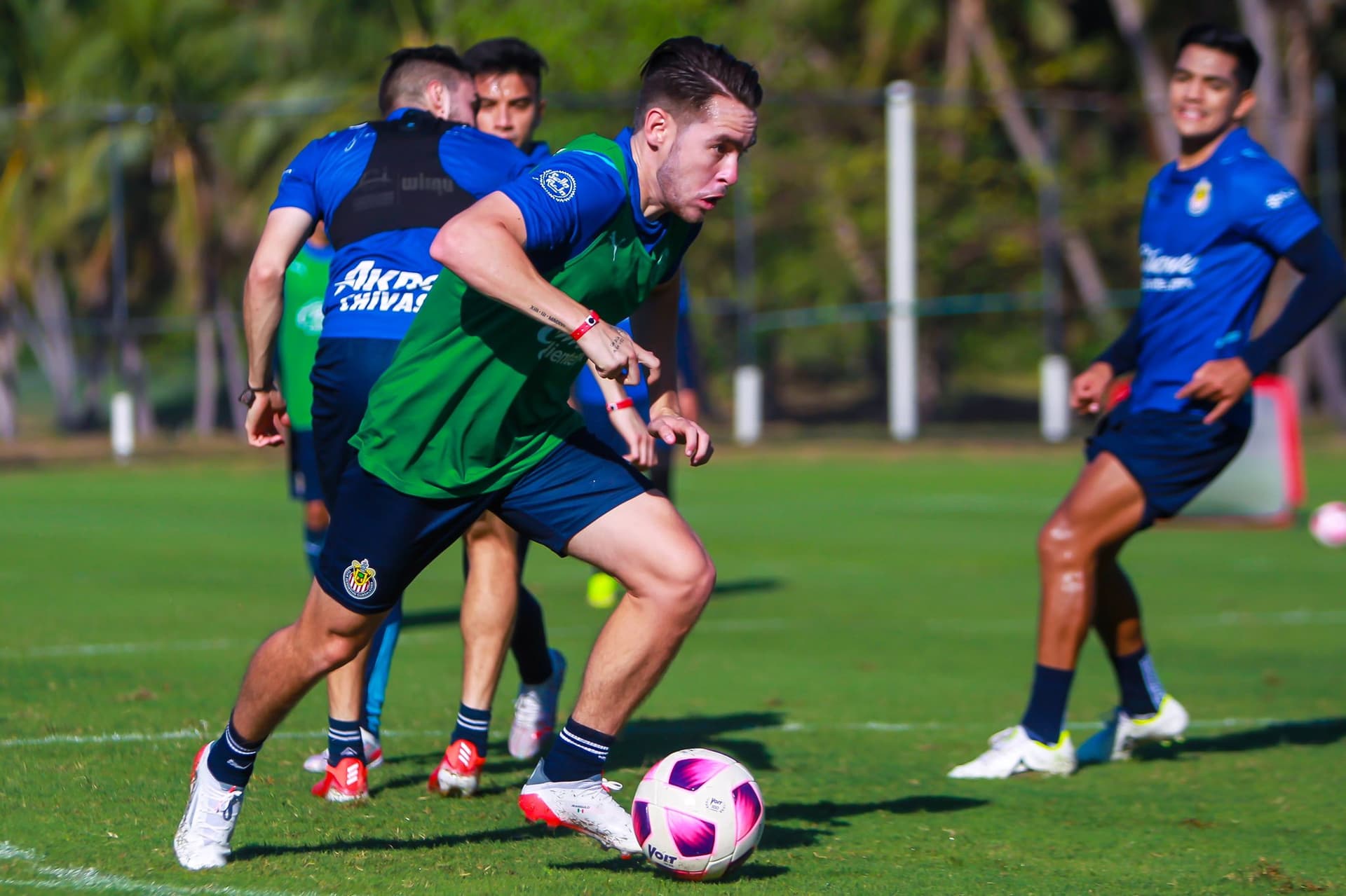 Deivoon Magaña no fue considerado por Marcelo Michel Leaño para la pretemporada de Chivas.