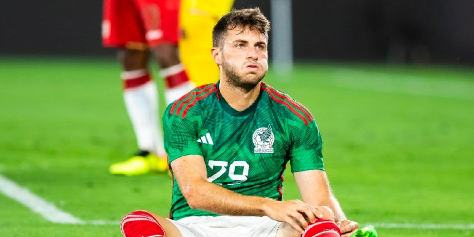 Destapan quién sacó a Santiago Giménez del Tri para el Mundial de Qatar 2022