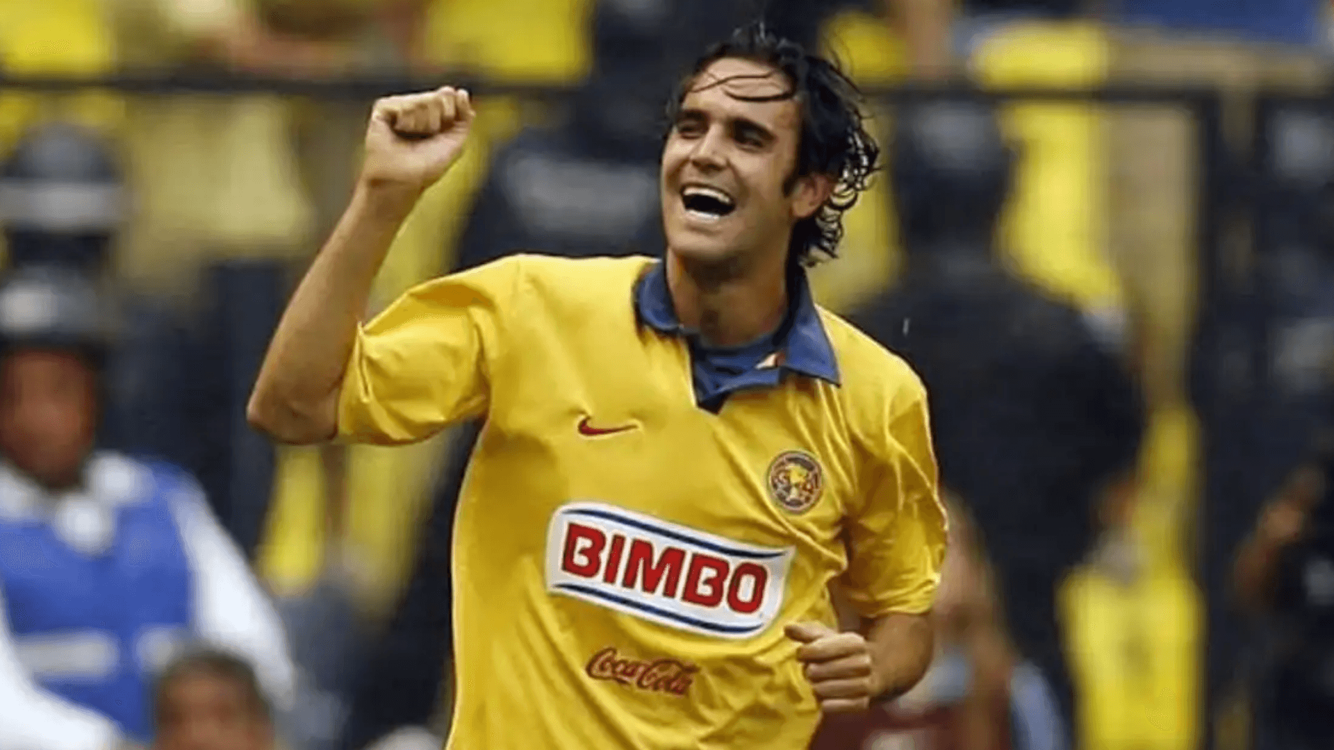 Dio muestras de su nivel en su etapa como jugador de las "Águilas", sin embargo, es recordado por sus múltiples fallas