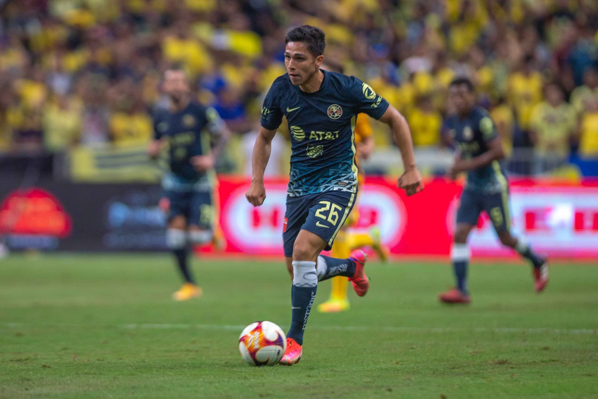 Duelo de contendientes al título.