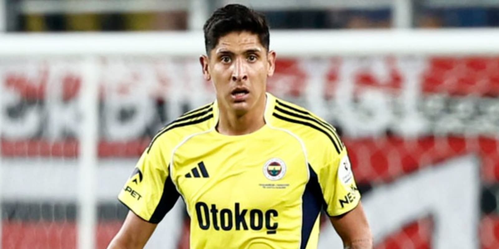 Edson Álvarez en su debut con el Fenerbahce / FOTO MILENIO