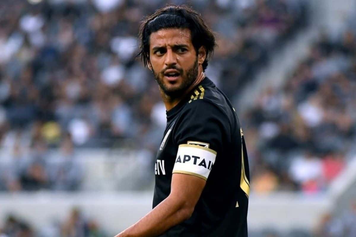 El Betis quiere llevarse a Carlos Vela y desde el LAFC recibe un duro golpe