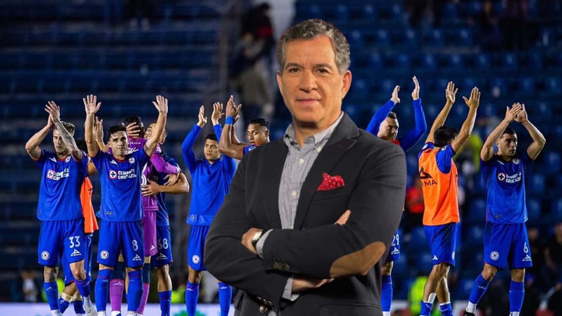El comentarista Javier Alarcón ha comparado a Rafael Márquez con una estrella de la Liga MX, y es celeste