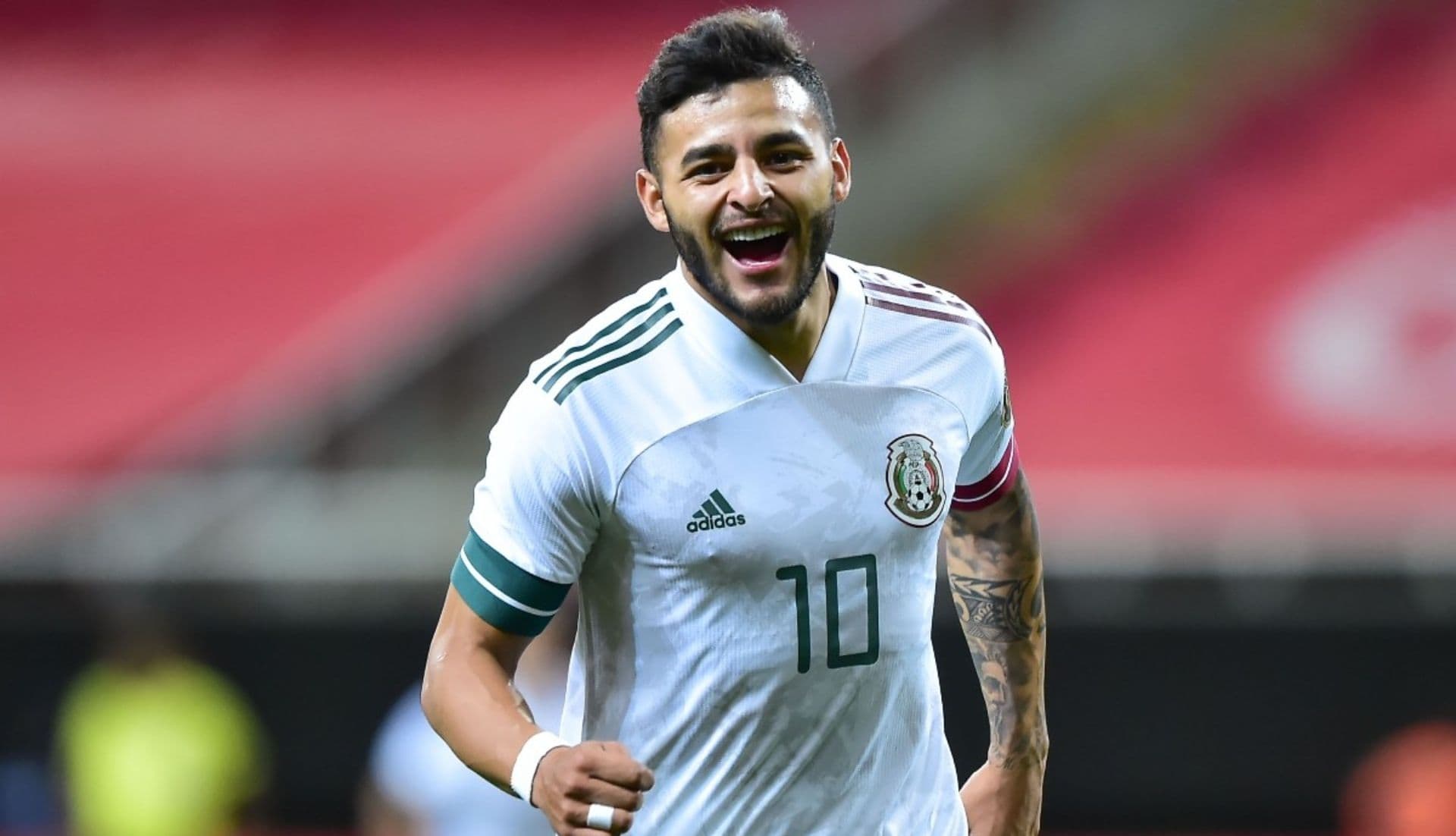 El delantero de Chivas se encargó de ir poniéndole picante al duelo de México ante Argentina en Qatar a falta de dos meses para la justa mundialista.