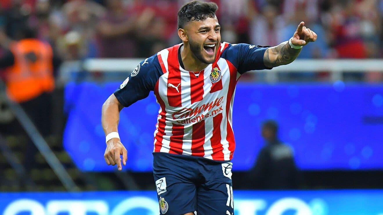 El diez de Chivas estaría en la órbita de equipos europeos