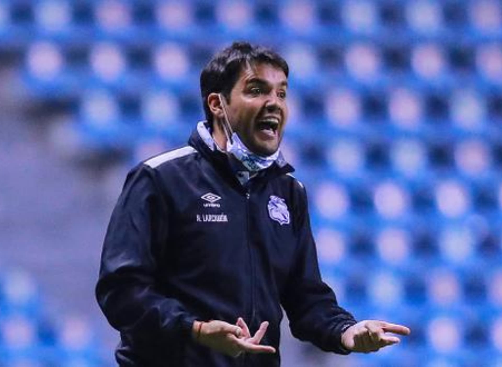 El director técnico camotero aprovecho la reciente rueda de prensa para hablar acerca de su permanencia con el club.