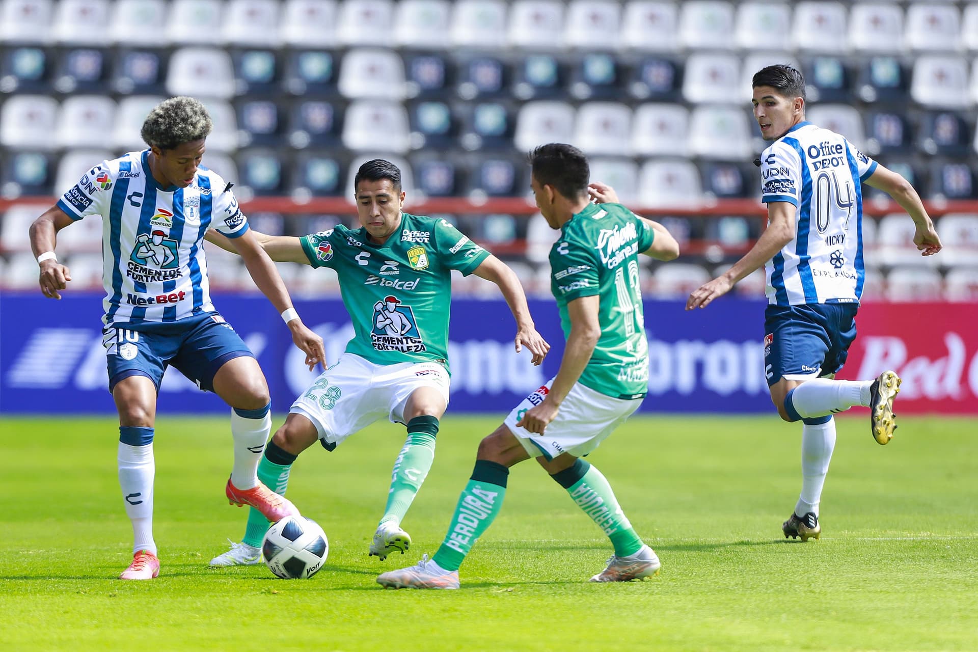 El encuentro que originalmente iba a cerrar las acciones de la jornada.