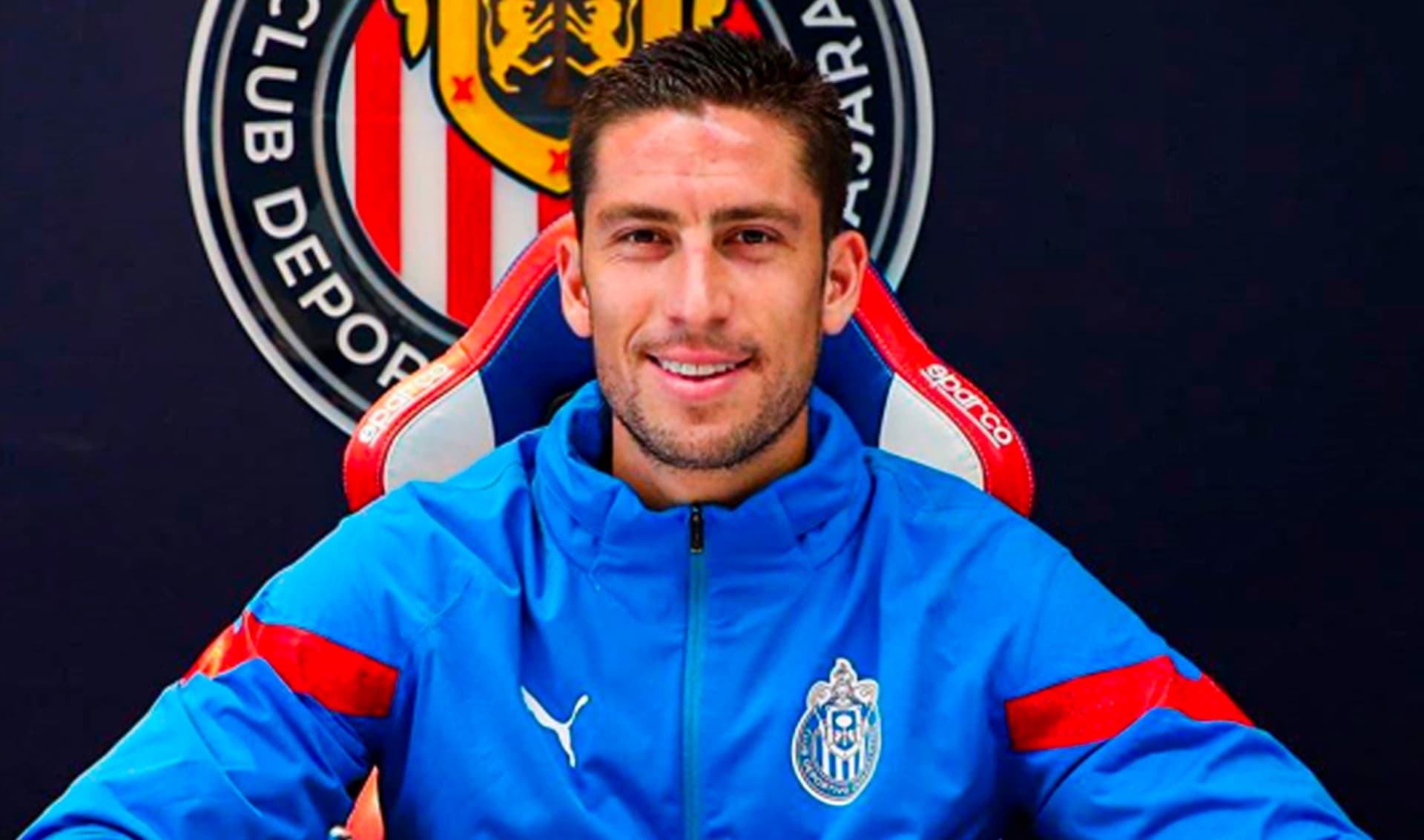 El ex jugador de los panzas verdes ya fue presentado