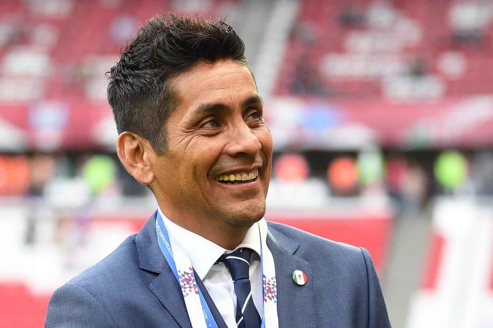 El ex portero del Tri y comentarista deportivo en TV Azteca, Jorge Campos, buscaría ser diputado y esto pasaría a ganar.