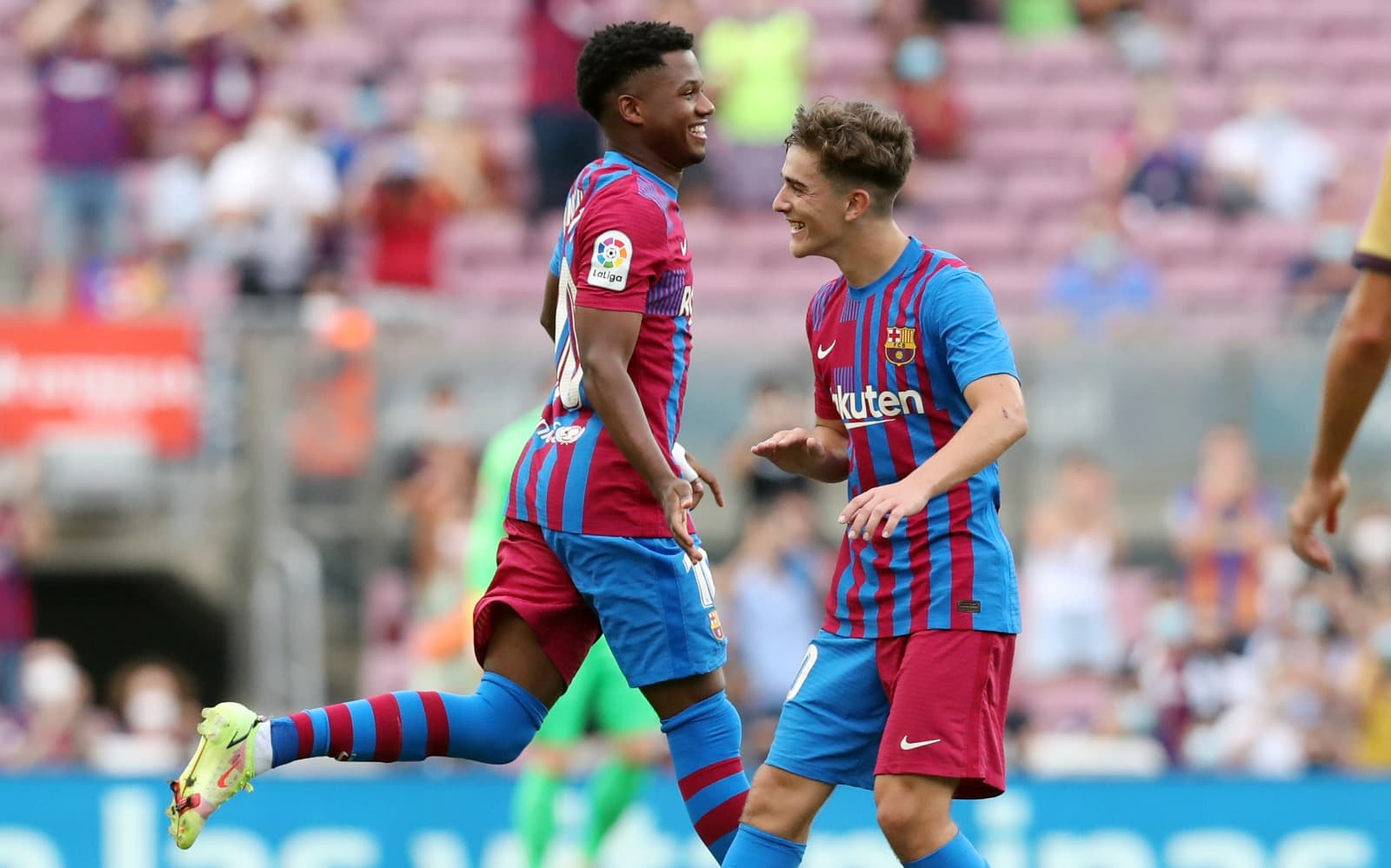 El FC Barcelona ha jugado un gran primer tiempo ante el Celta de Vigo, pero perdió a Ansu Fati por lesión.