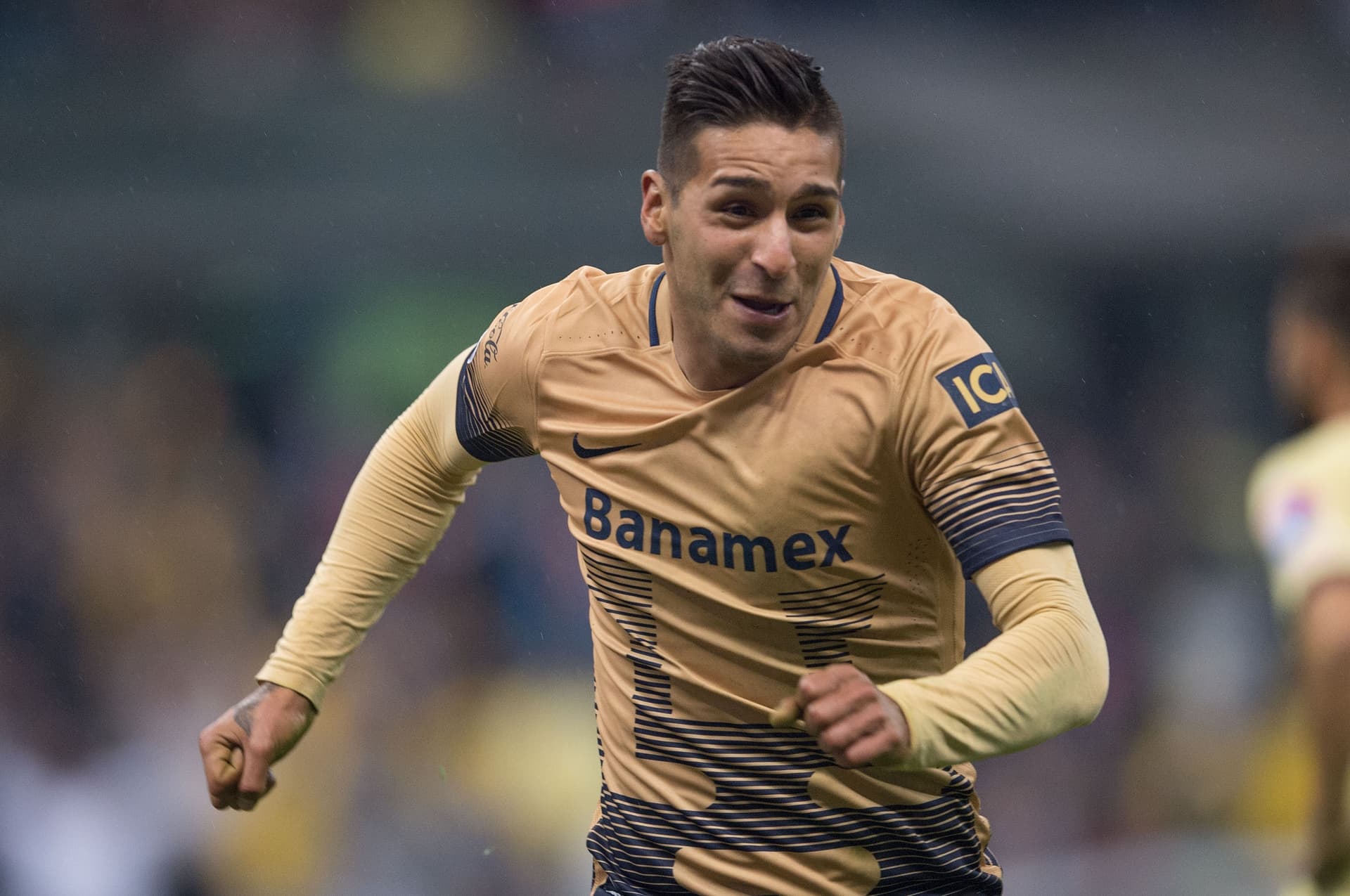 El futbolista argentino podría regresar a Pumas a partir de la próxima temporada.