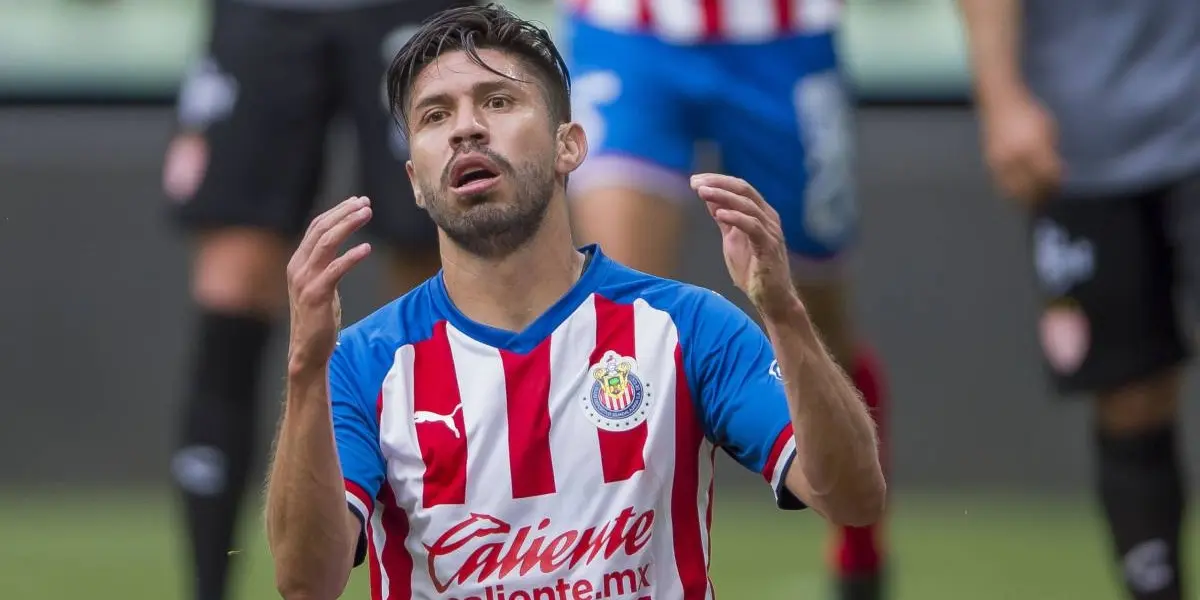 El jugador mexicano de Chivas puede tener un nuevo destino, debido a que un empresario estaría atraído en ficharlo.
