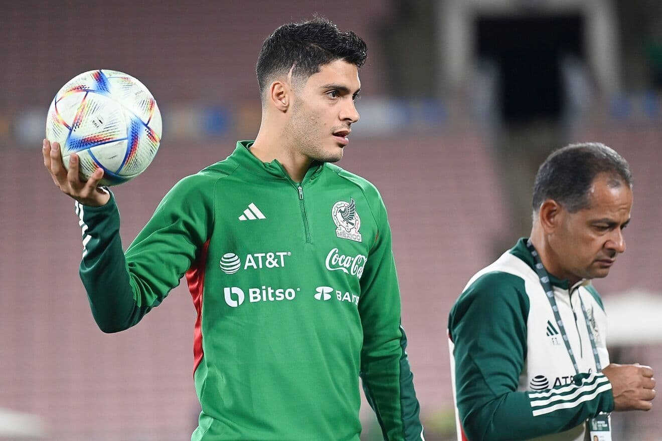 El jugador mexicano ha sufrido de bastantes lesiones.