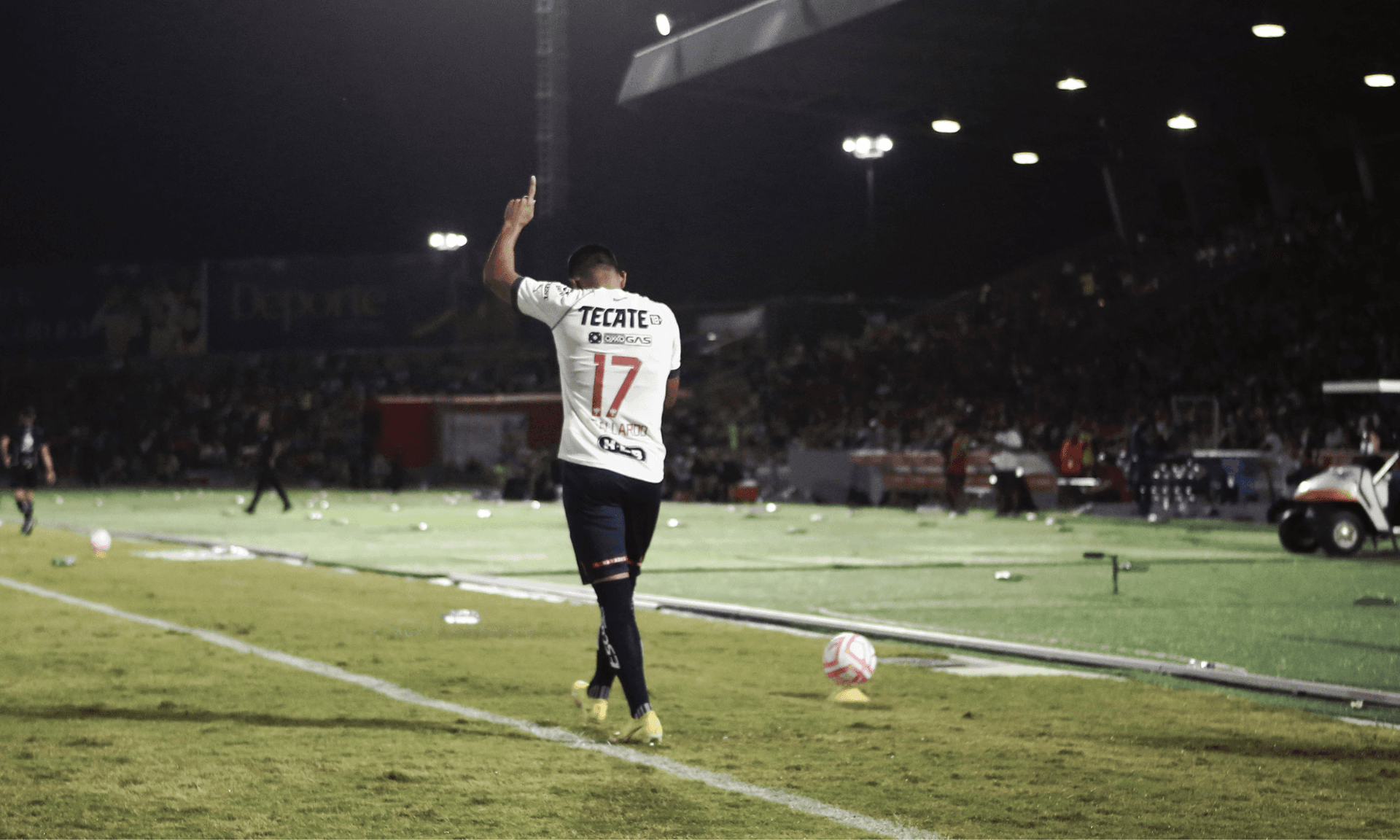 El lateral es de los jugadores de más confianza de Martino y ahora Vucetich tuvo que recurrir a él y le responde