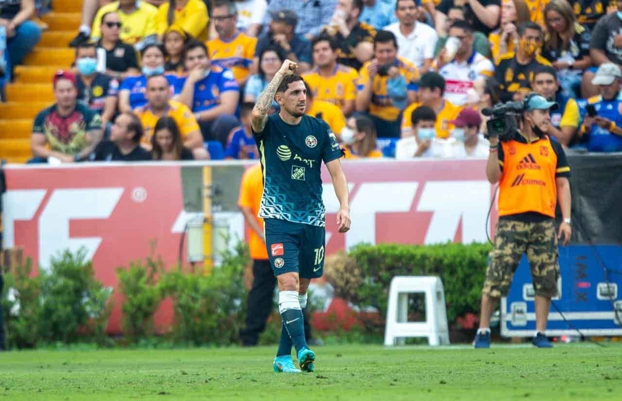 El periodista explotó contra el arbitraje.