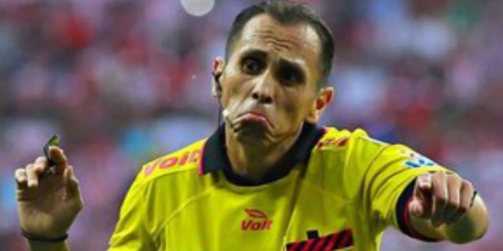El silbante tendrá que esperar hasta el siguiente torneo para volver a estar en un partido
