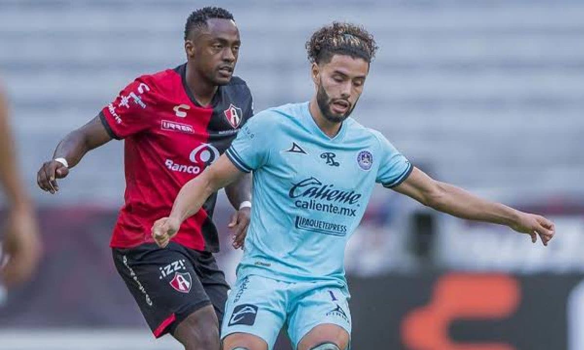 El vigente campeón recibe a uno de los últimos lugares del campeonato.
